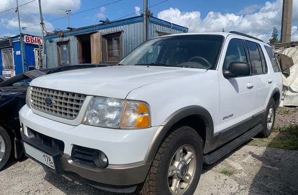 Ford Explorer, 2002